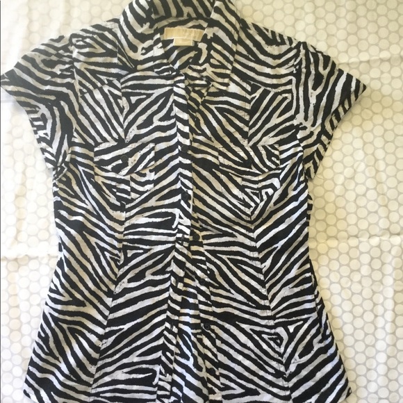 🚫sold🚫MK Michael Kors animal print button down shirt XS - Picture 1 of 4